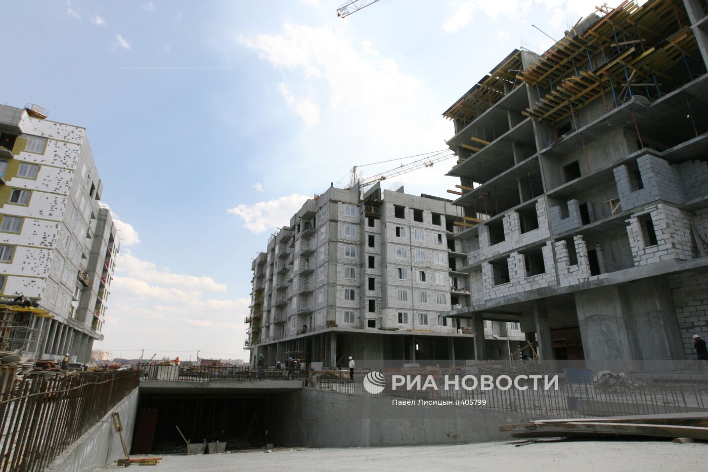 Строительство микрорайона "Академический" в Екатеринбурге