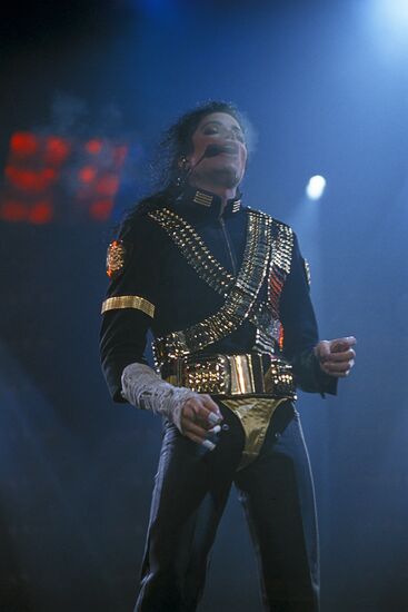 Майкл Джексон выступает в Москве в 1993 году