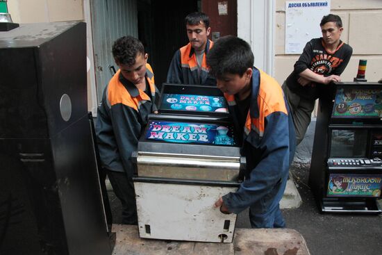 Отправка игровых автоматов на утилизацию