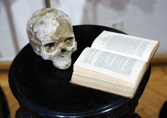 Открытие выставки "Ленфильм, по ту сторону экрана"