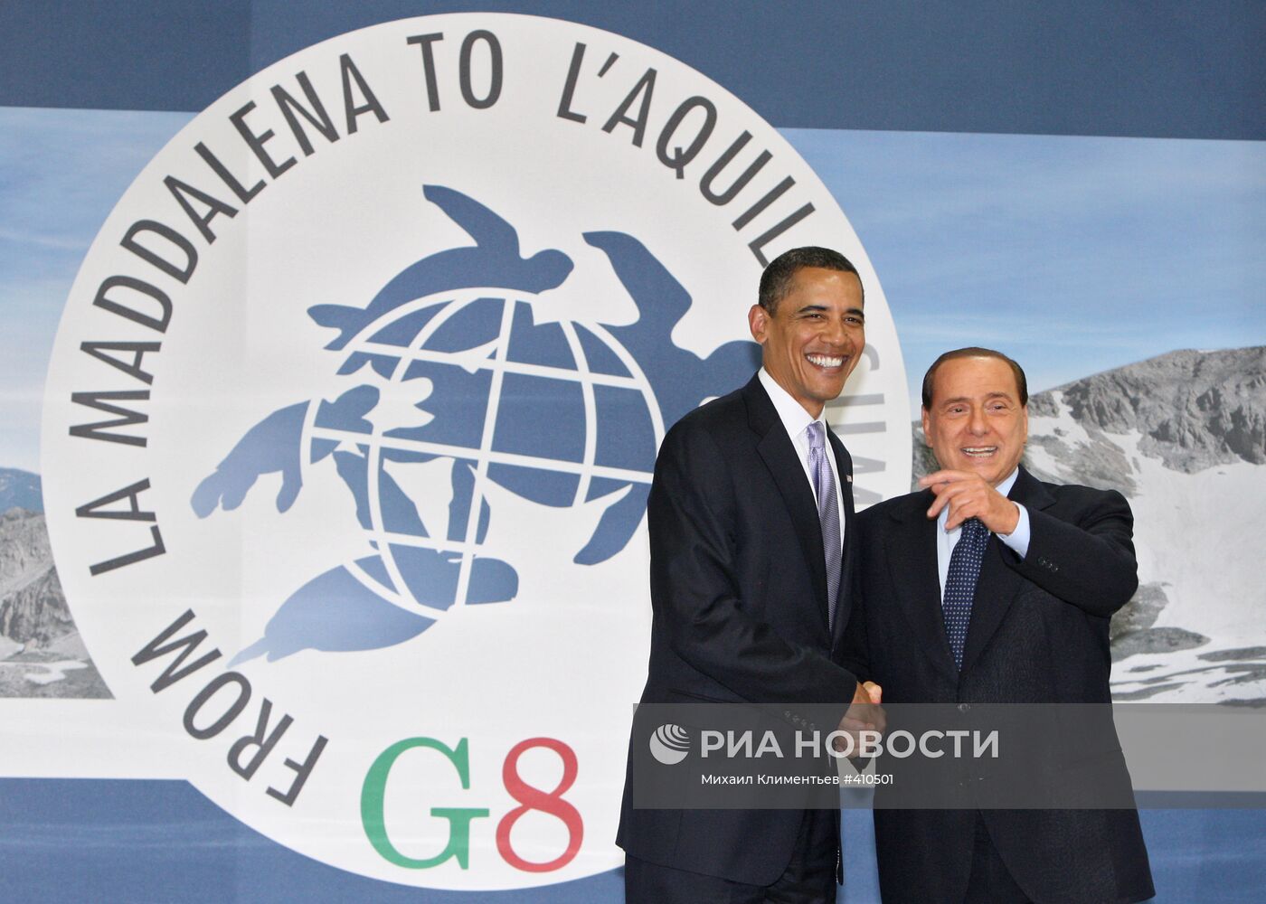 Барак Обама и С.Берлускони на саммите "большой восьмерки"-2009