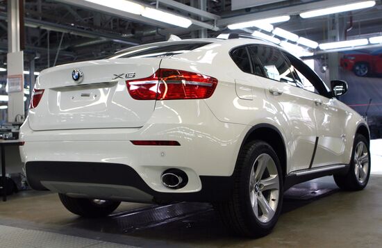 "Автотор Холдинг" начинает производство новых внедорожников BMW