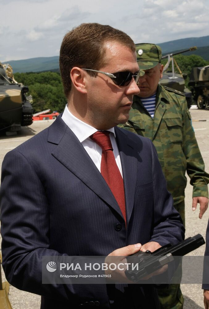 Рабочая поездка президента РФ в Южный федеральный округ