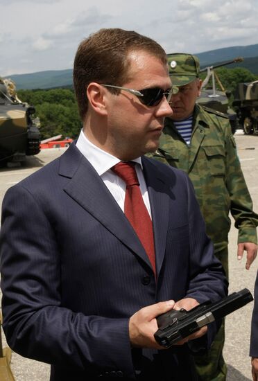 Рабочая поездка президента РФ в Южный федеральный округ