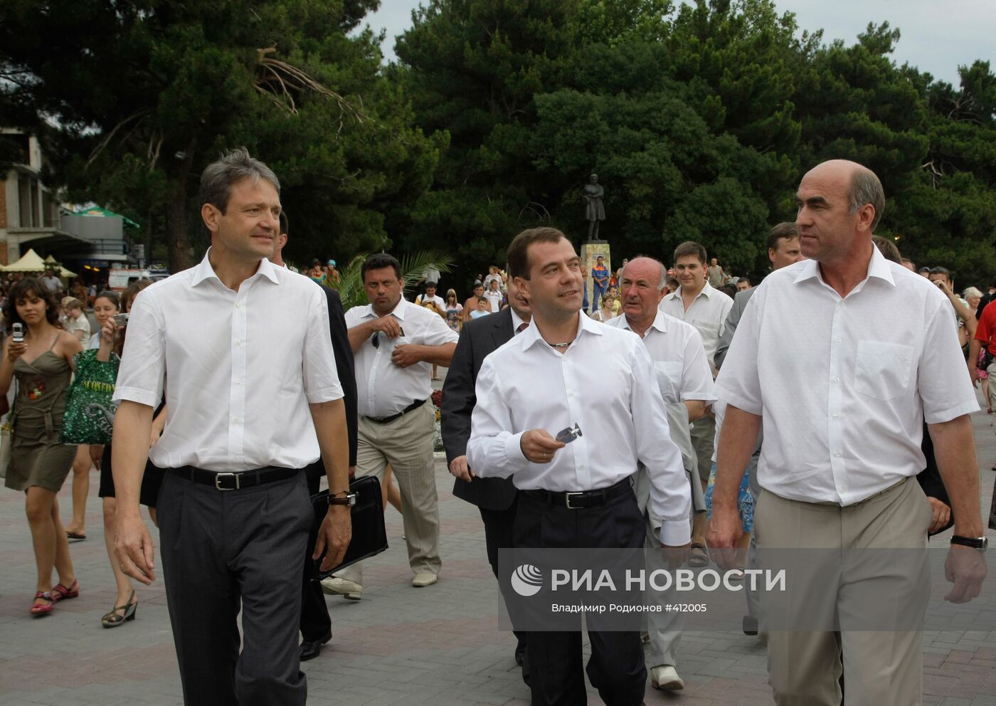 Рабочая поездка президента РФ в Южный федеральный округ