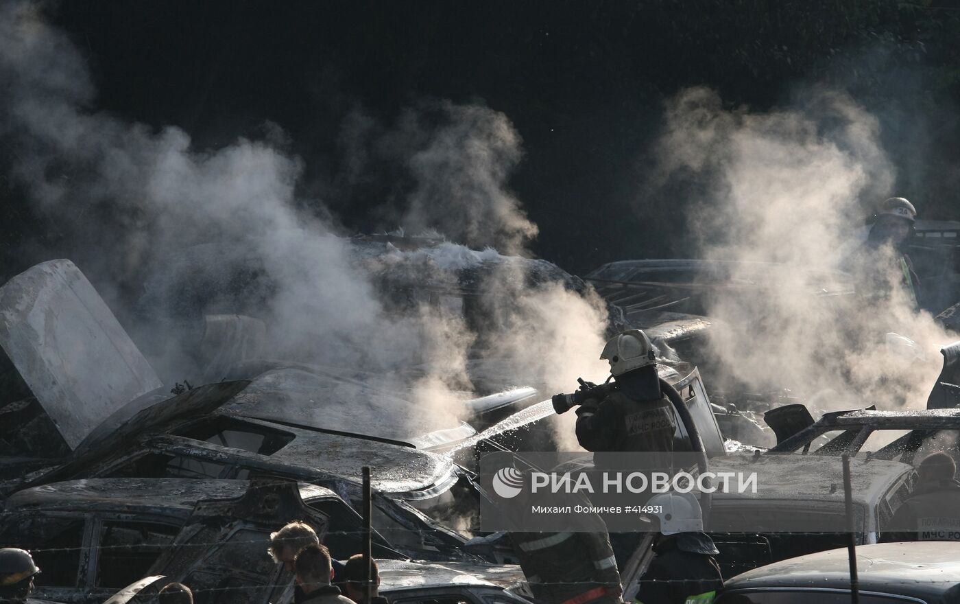 Пожар на штрафстоянке на юге Москвы