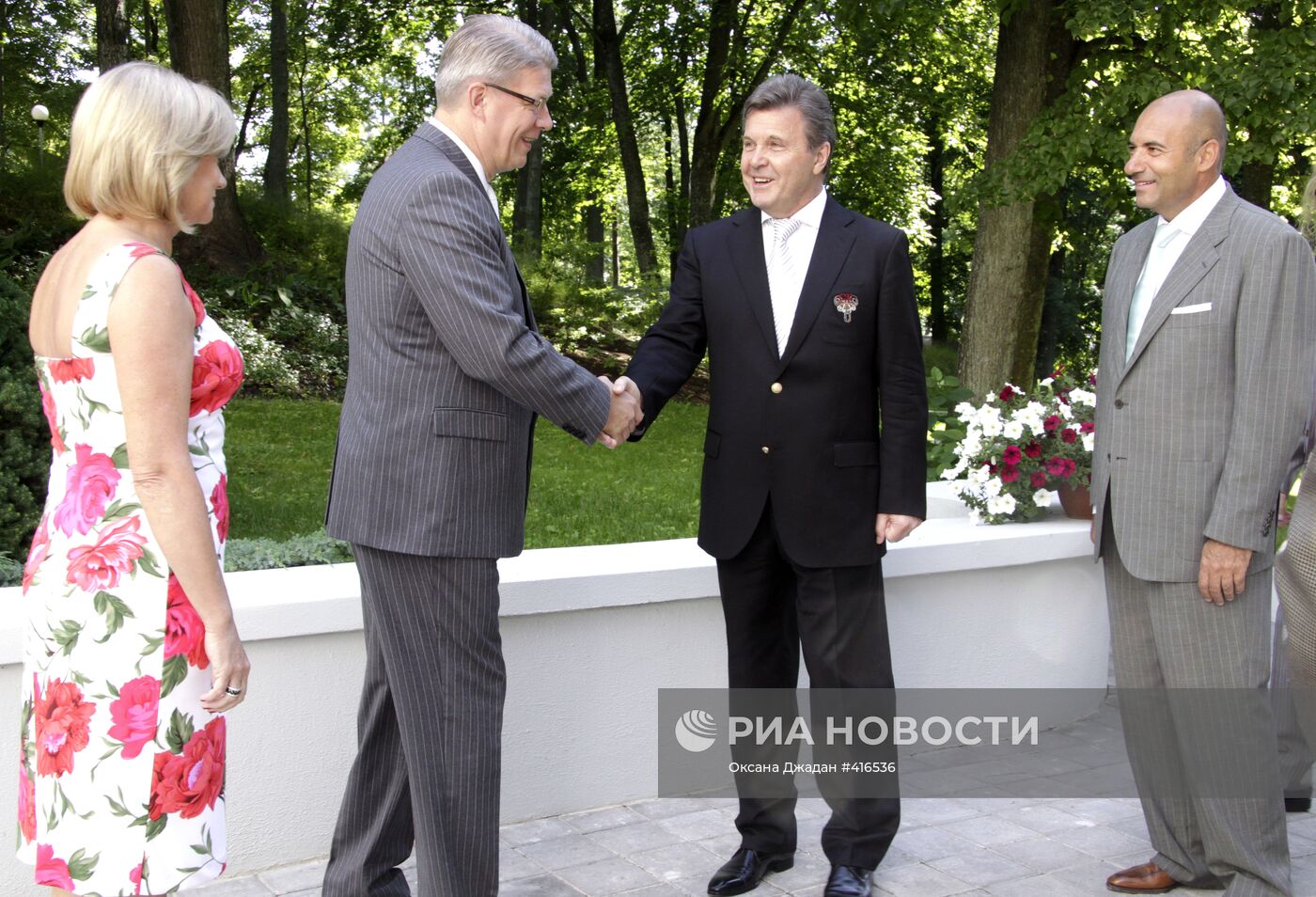 Президент Латвии встретился с организаторами "Новой волны"