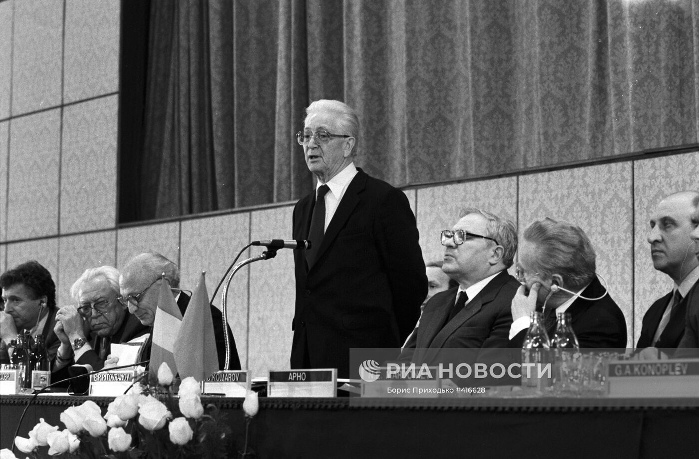 Евгений Питовранов