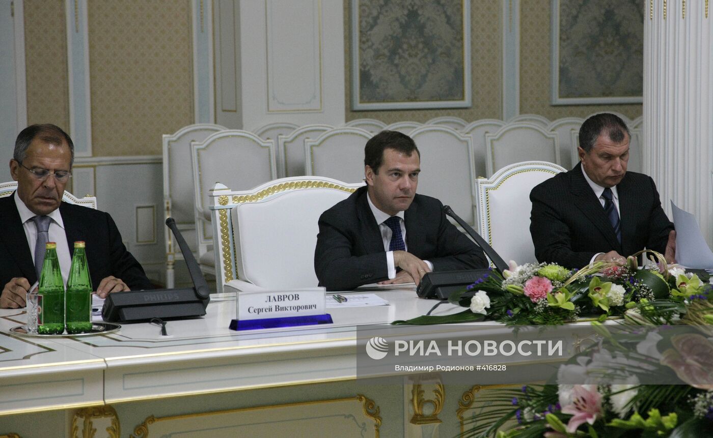 Рабочий визит президента РФ Д.Медведева в Республику Таджикистан