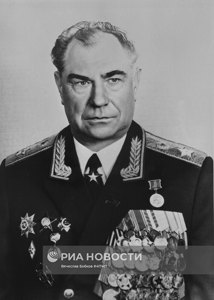 Язов Дмитрий Тимофеевич