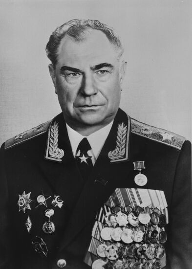 Язов Дмитрий Тимофеевич