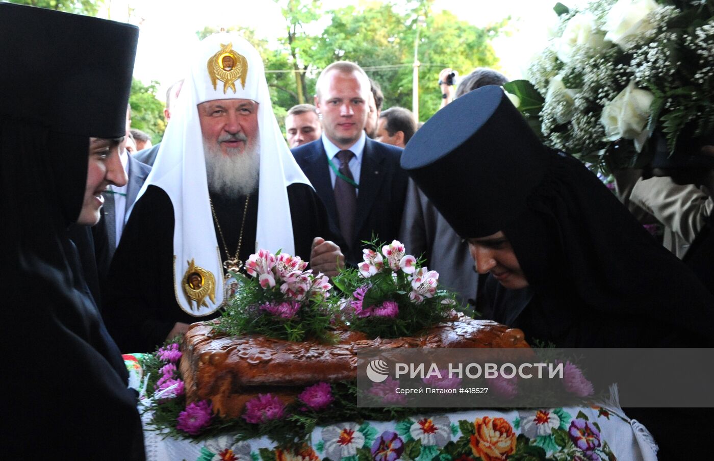 Патриарх Кирилл посетил Свято-Троицкий монастырь в Корце