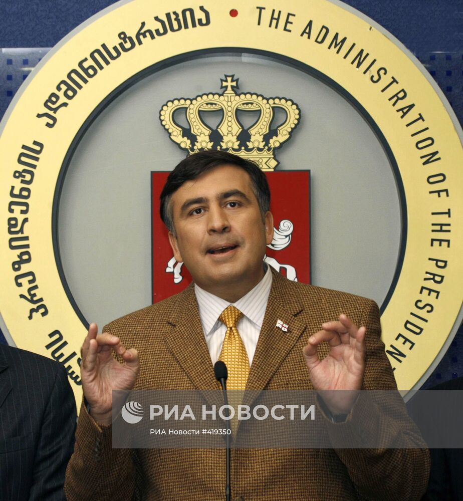 Президент Грузии Михаил Саакашвили – назначение министров