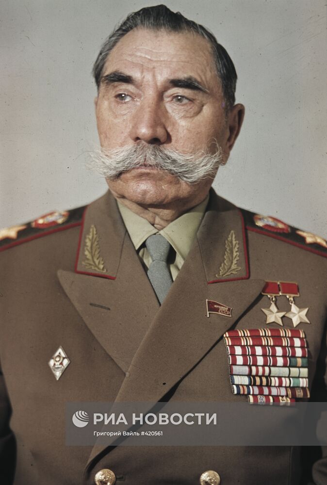 Маршал Буденный