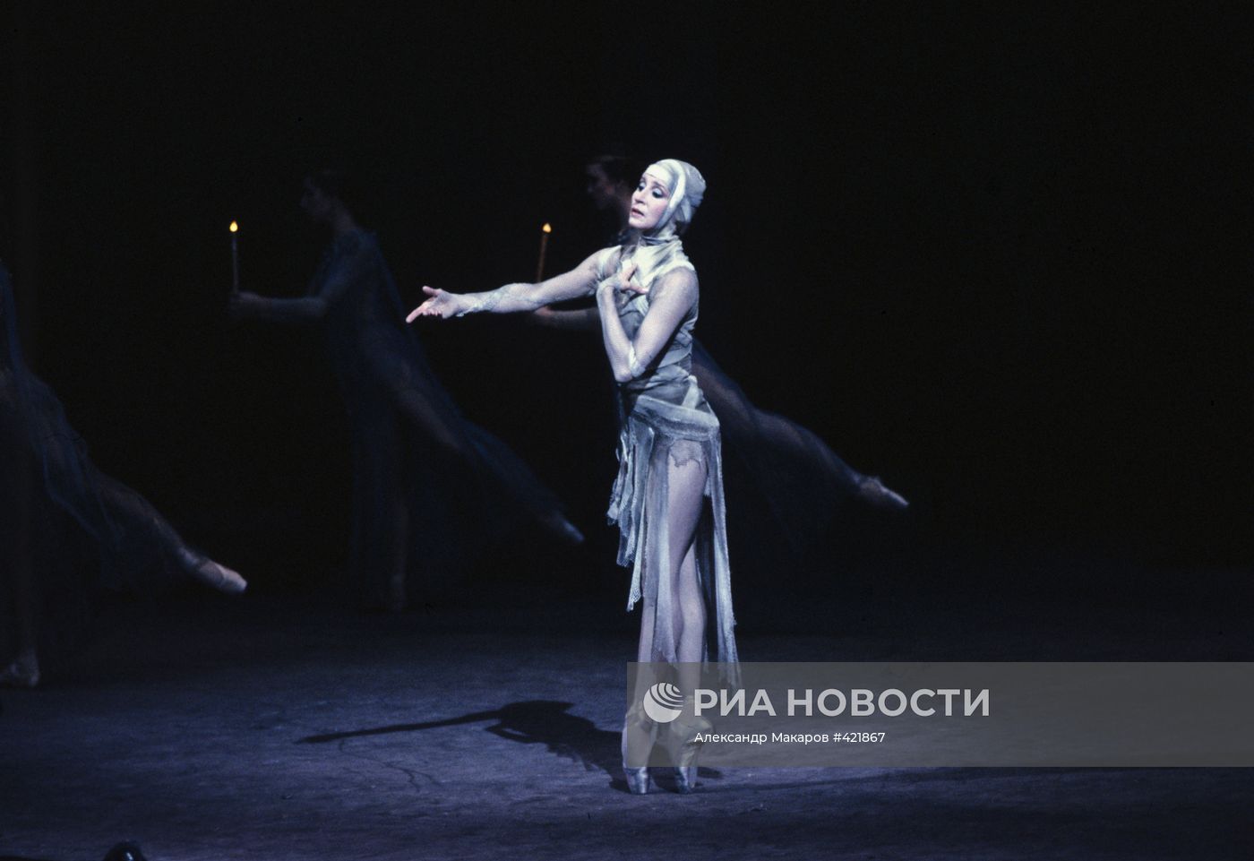 Балерина Наталья Бессмертнова