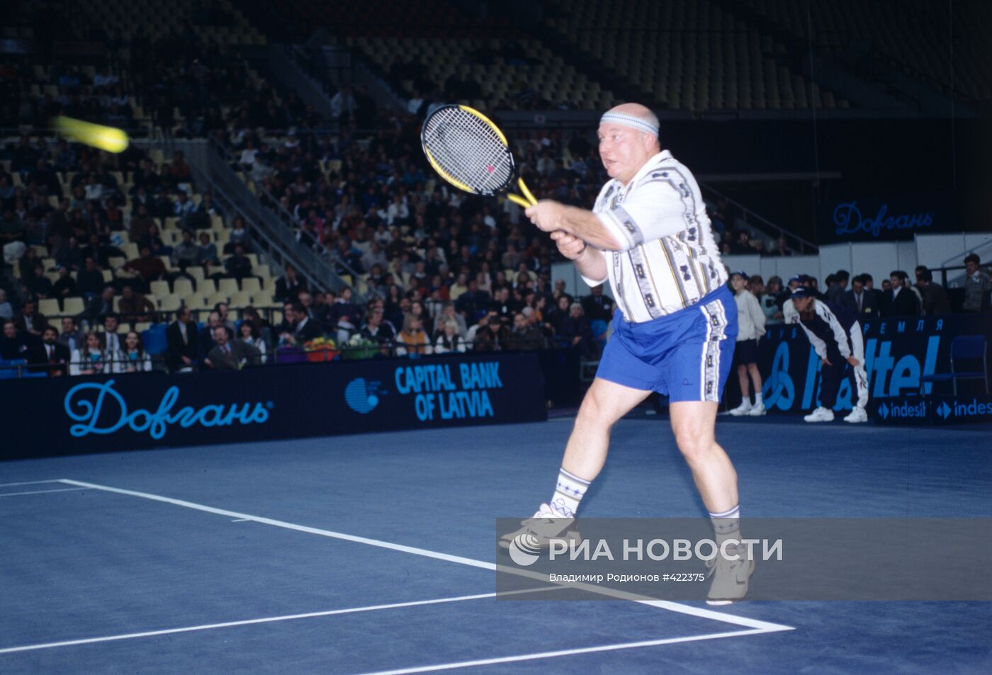 Юрий Лужков на традиционном турнире "Кубок Кремля-96"