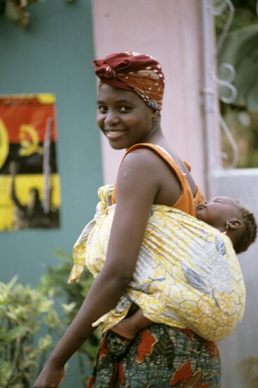 Женщина с ребенком