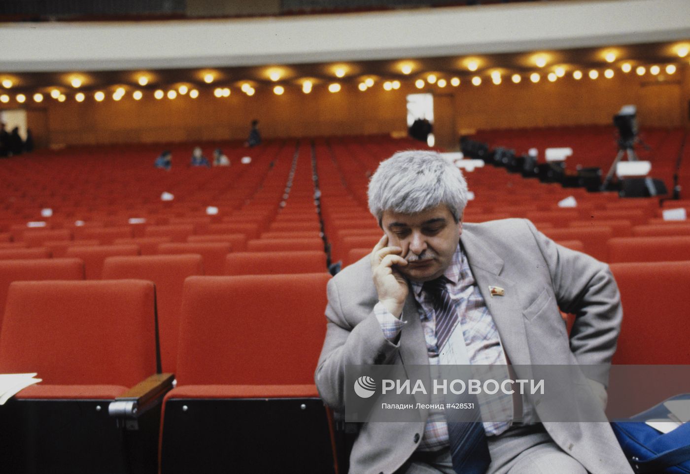 Гавриил Попов