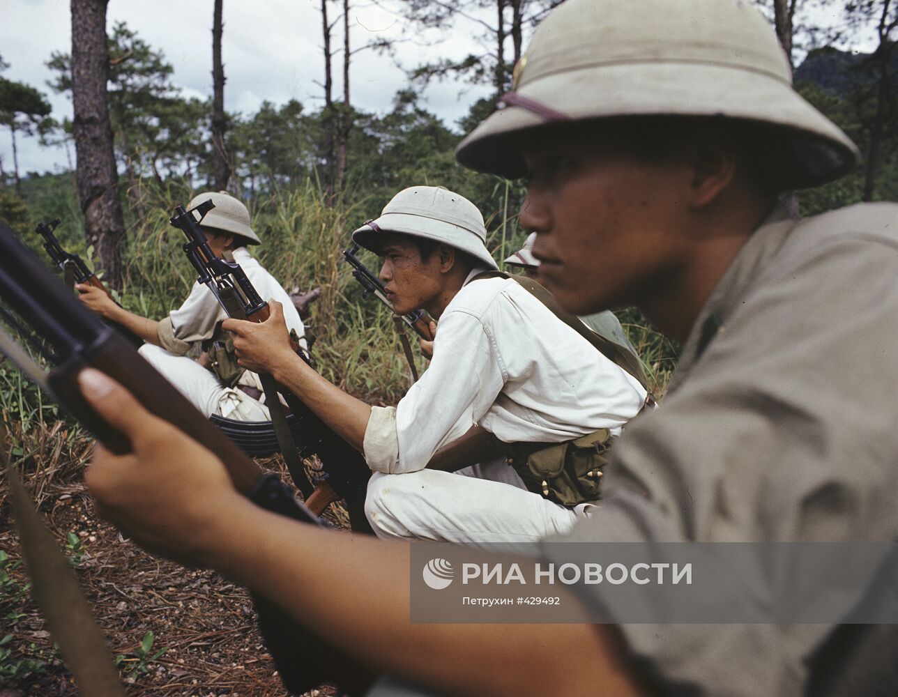 Вьетнамские пограничники на вьетнамо-китайской границе
