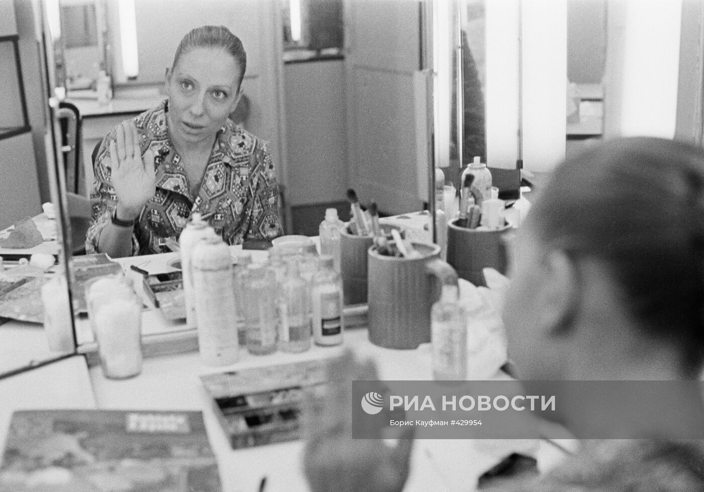 Актриса, народная артистка СССР Инна Чурикова