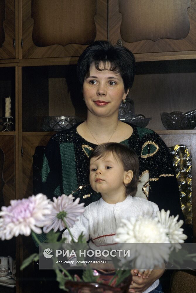 Галина Гагарина с сыном