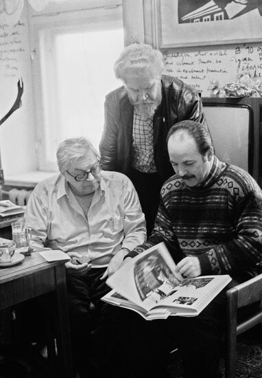 Юрий Любимов, Николай Губенко и Борис Можаев
