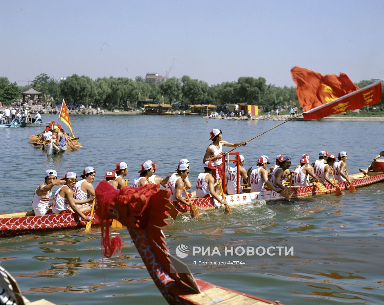 Соревнования по командной гребле