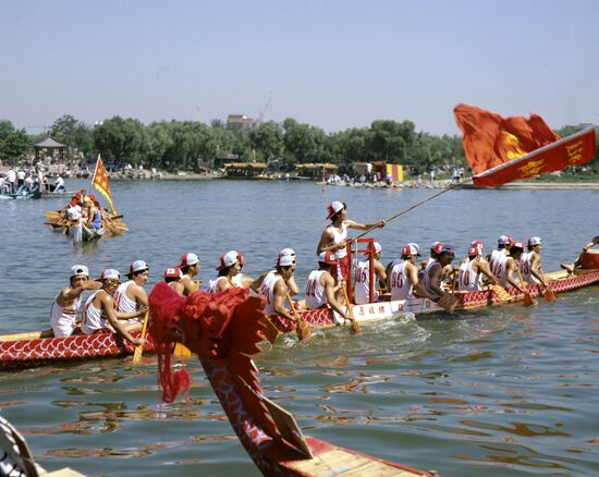 Соревнования по командной гребле