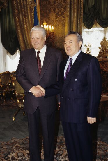 Борис Ельцин и Нурсултан Назарбаев