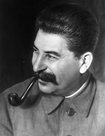 Иосиф Джугашвили (Сталин)