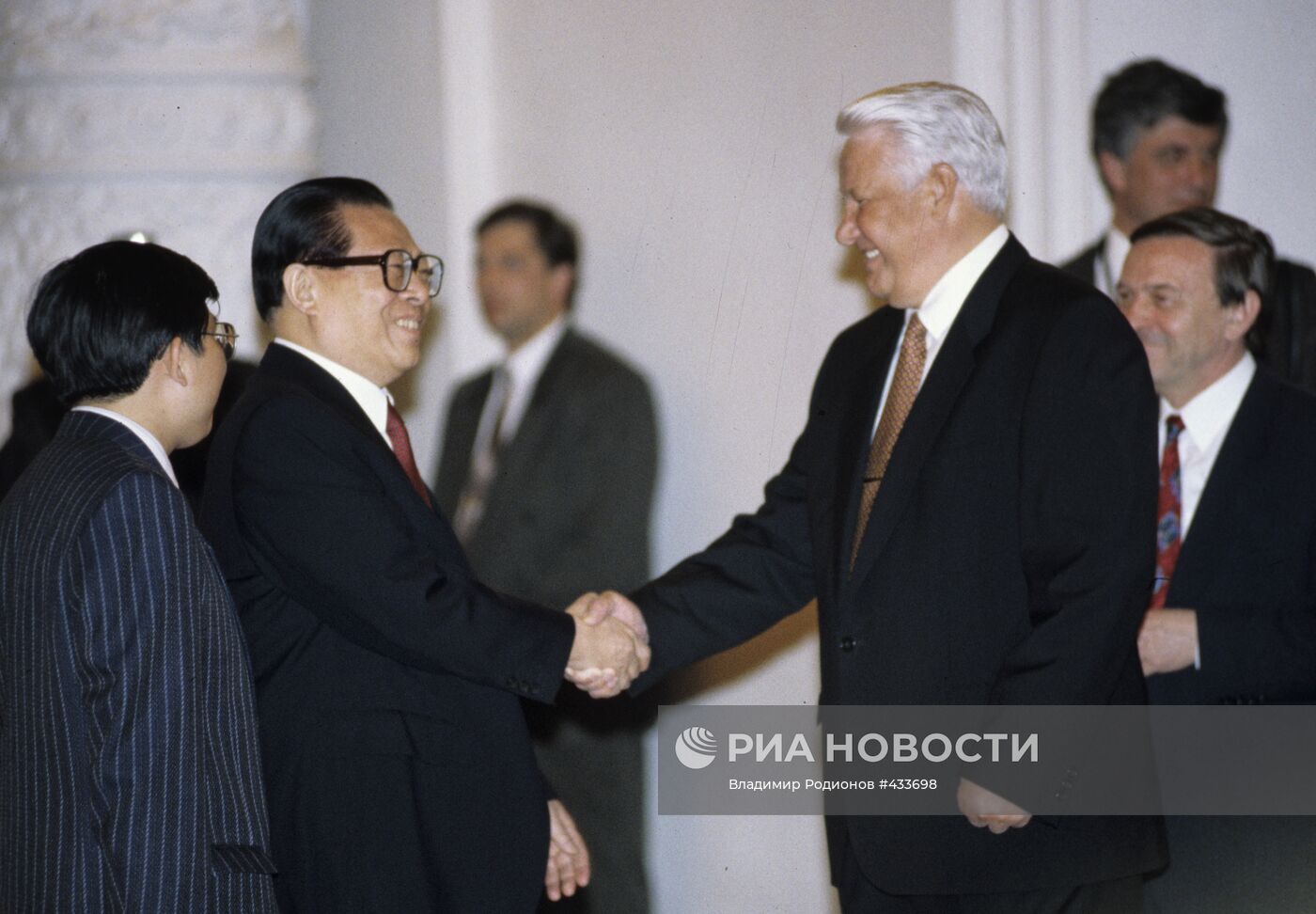 Борис Ельцин и Цзян-Цзэминь
