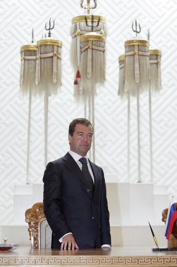 Д.Медведев. Подписание российско-монгольских соглашений