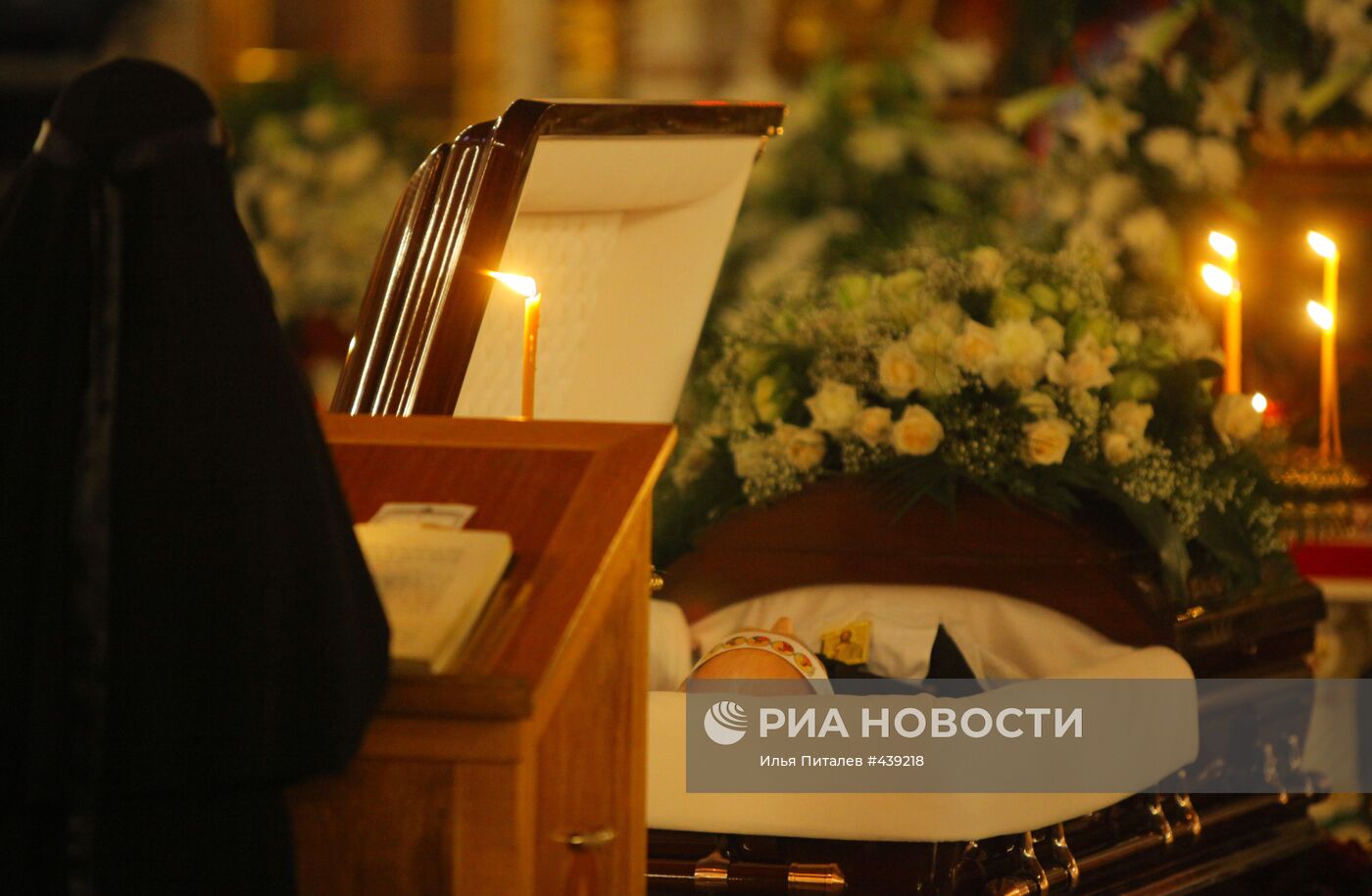 Прощание с писателем Сергеем Михалковым