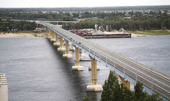 Мост через Волгу в городе Волгоград