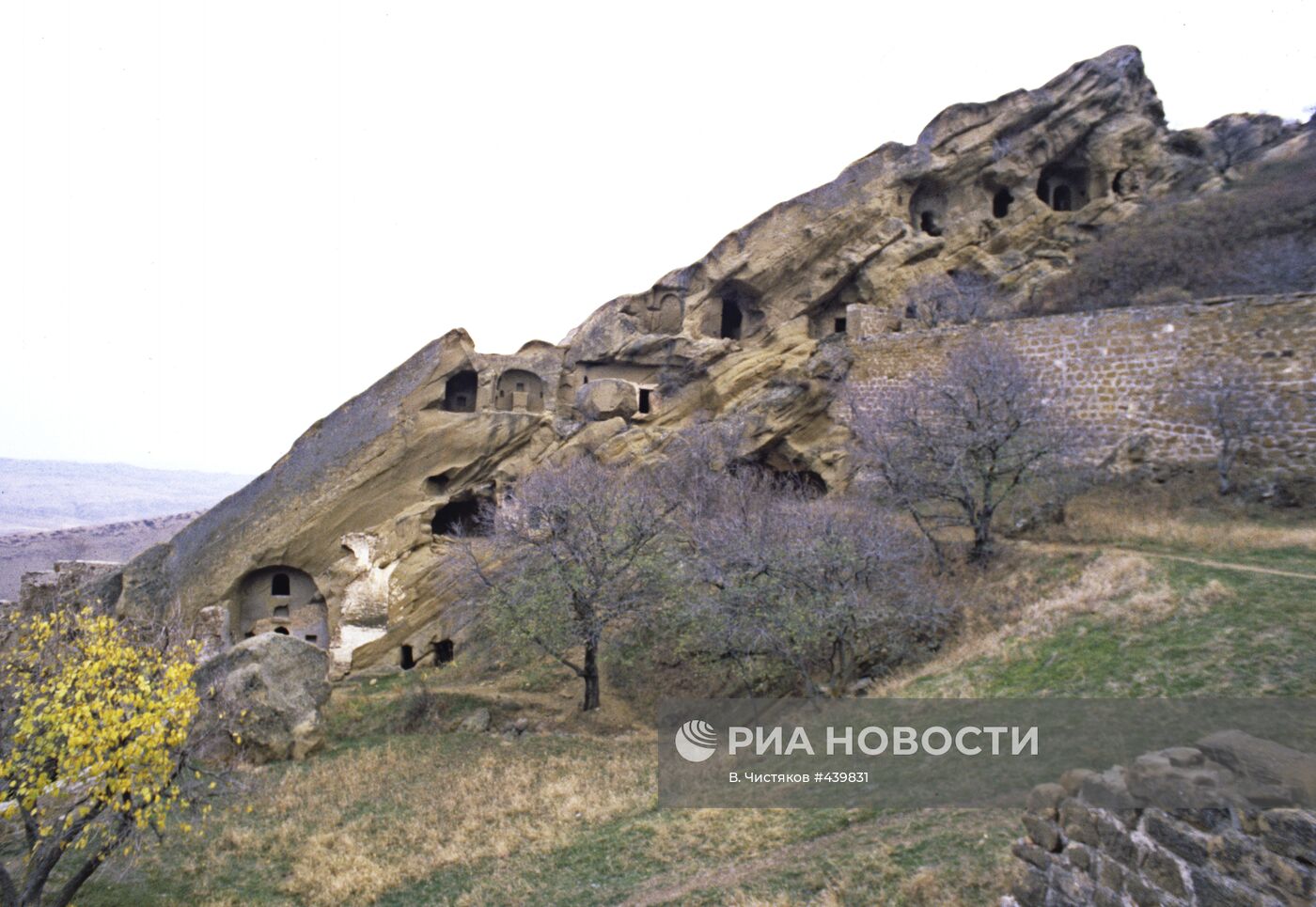 Давид Гареджи - комплекс пещерных монастырей