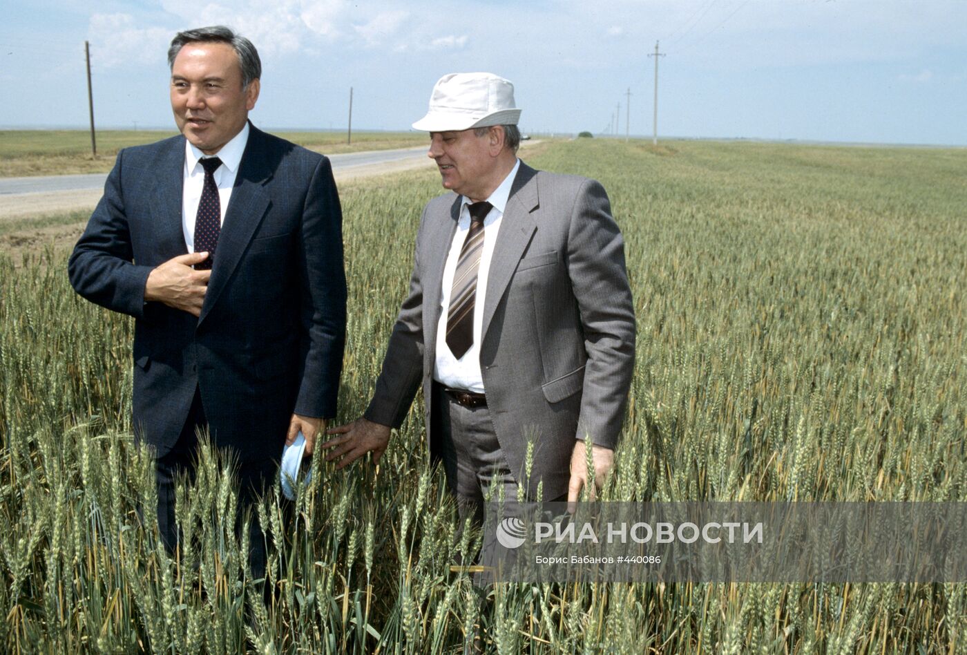 Поездка Михаила Горбачева в Казахстан