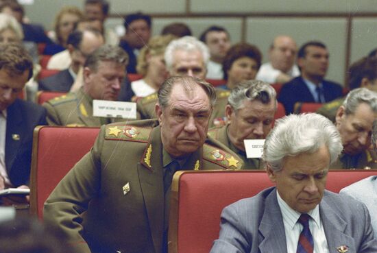 Министр обороны Дмитрий Язов