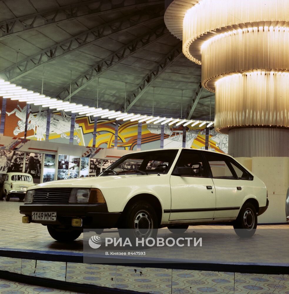 Автомобиль "Москвич-2141"