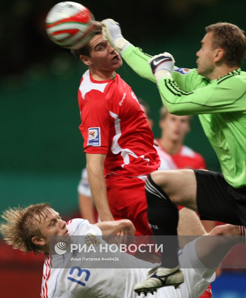 Футбол. Отборочный турнир ЧМ-2010. Уэльс - Россия