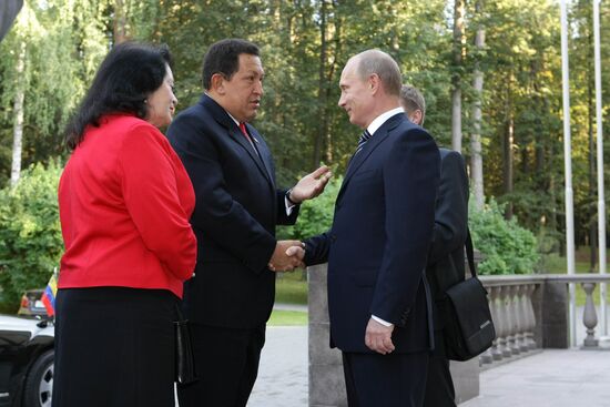 Встреча В. Путина с У. Чавесом