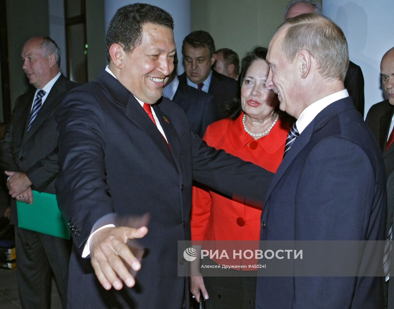 Встреча В. Путина с У. Чавесом