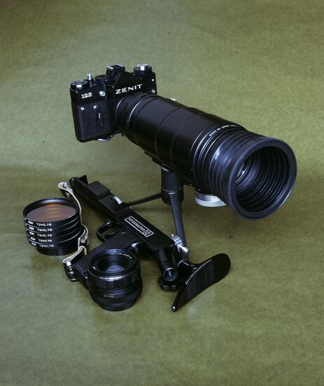 Фотоаппарат марки "Зенит-122"
