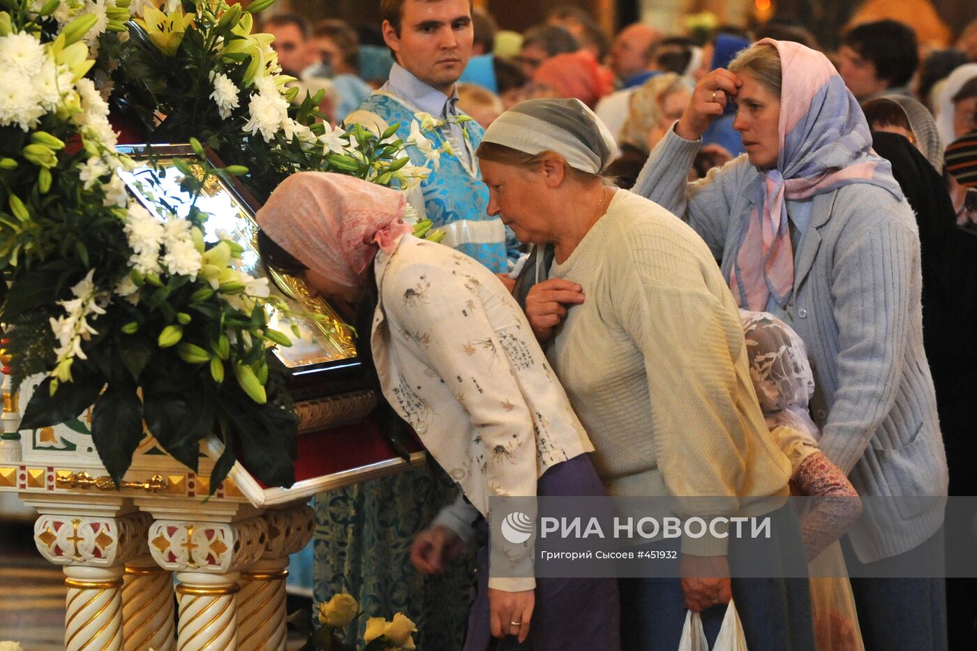 Чудотворная икона Божией Матери "Знамение" доставлена в Москву