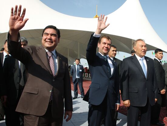 Визит президента РФ Д. Медведева в Туркмению