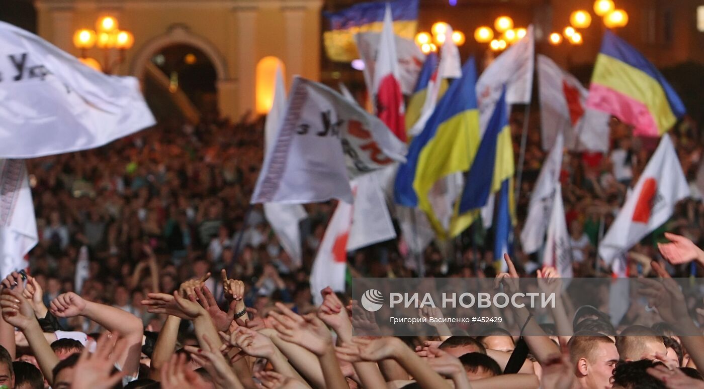 В Киеве стартовал концертный тур "С Украиной в сердце!"