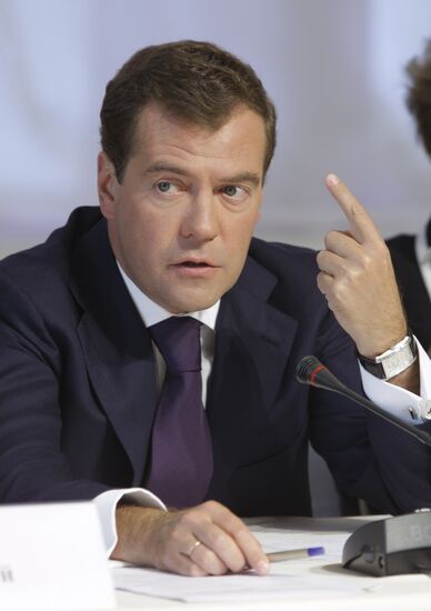Д.Медведев на встрече с членами клуба "Валдай"