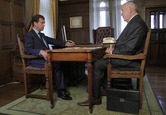 Встреча Д. Медведева с С. Чемезовым