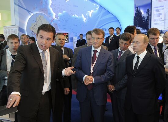 В. Путин, Д.Козак и Г.Греф на VIII международном форуме в Сочи
