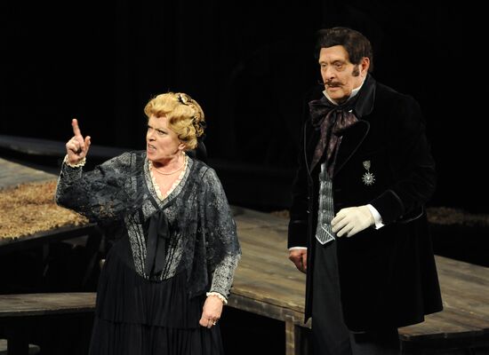 Спектакль "Дядюшкин сон" БДТ им. Товстоногова в Москве