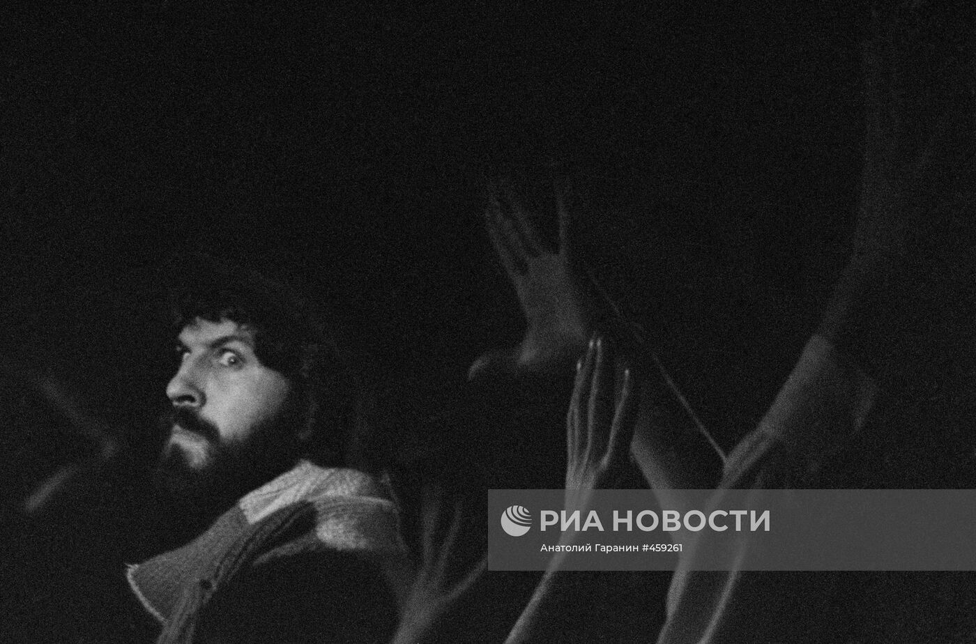 Борис Хмельницкий в спектакле "Гамлет"